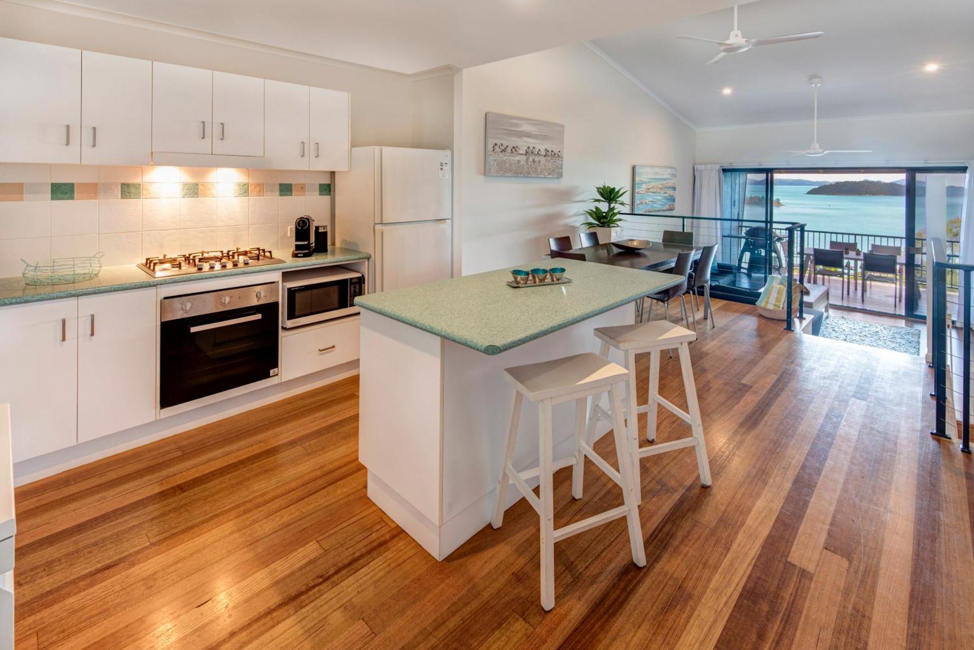 Panorama Apartments On Hamilton Island By Hiha Exteriör bild